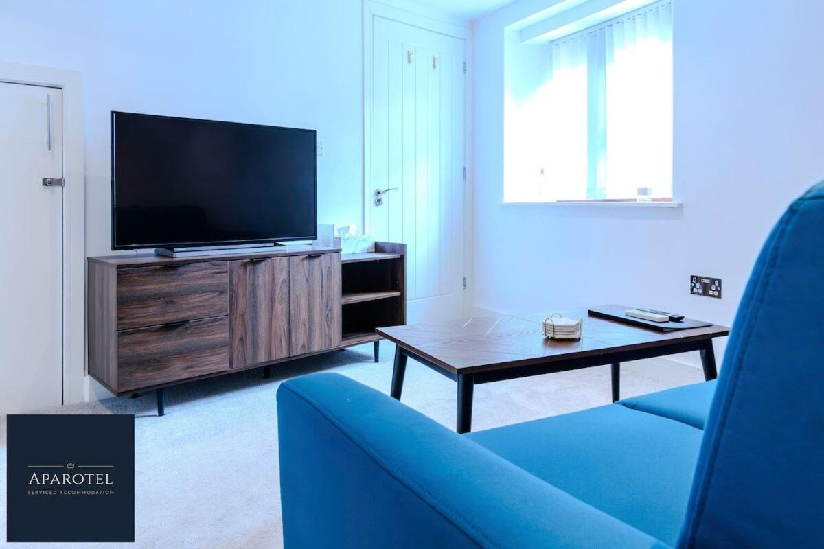Aparotel Serviced Apartments - Stonehenge, Amesbury Town Centre Room photo