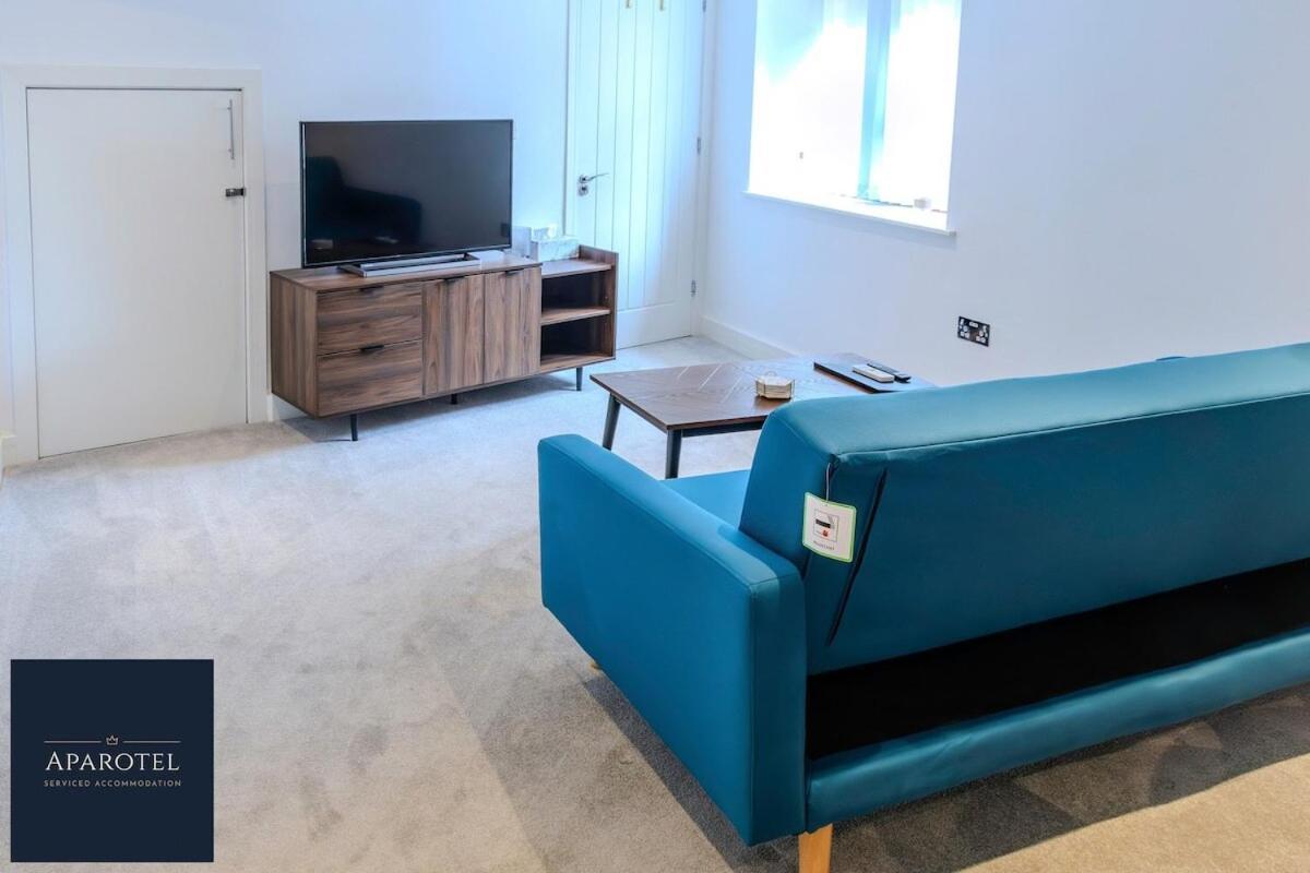 Aparotel Serviced Apartments - Stonehenge, Amesbury Town Centre Room photo